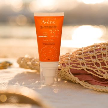 Avene Soins Solaires Creme SPF50+, Αντηλιακή Προσώπου για Ξηρές/Πολύ Ξηρές Επιδερμίδες 50ml
